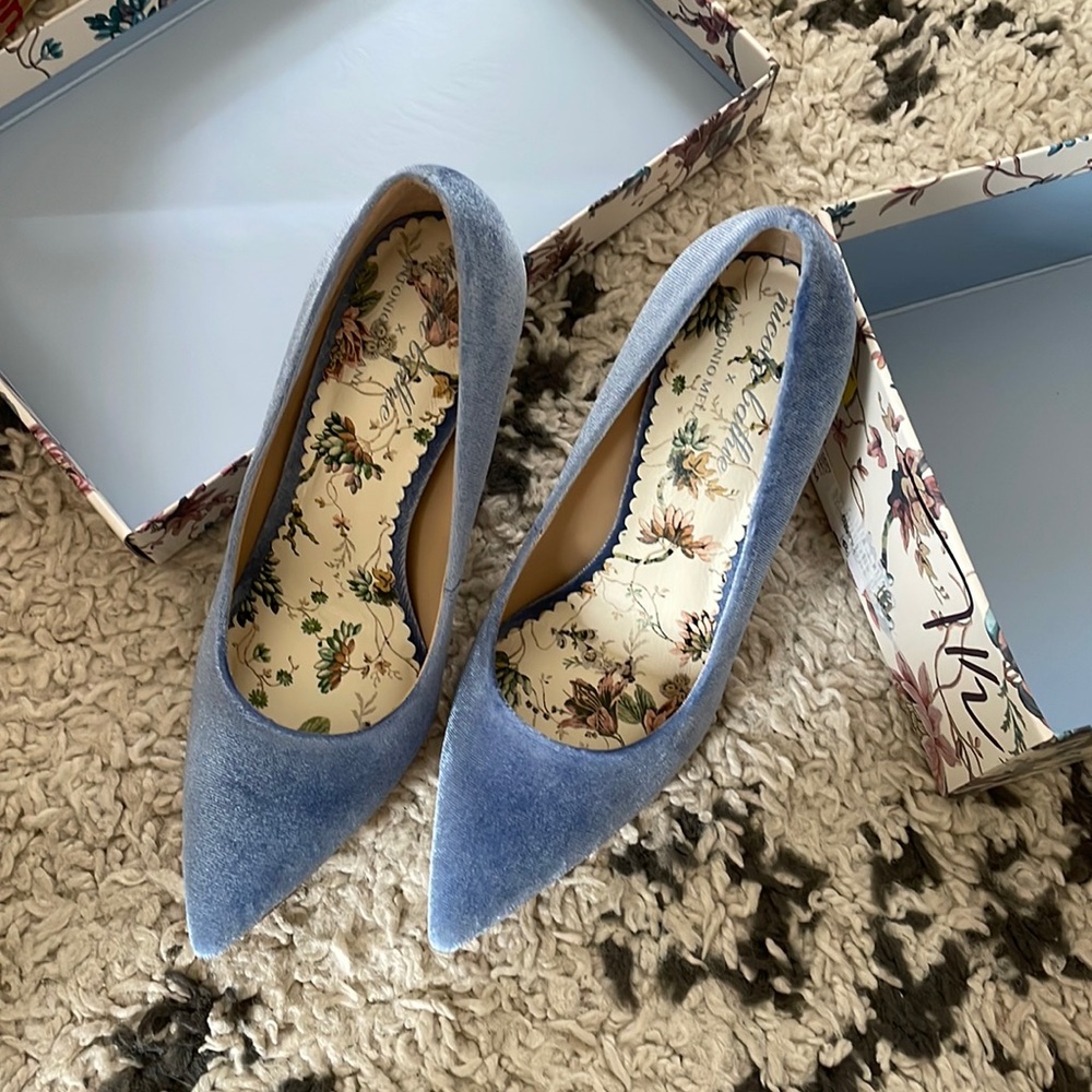 Nicola Bathie X Antonio Melani blue pumps